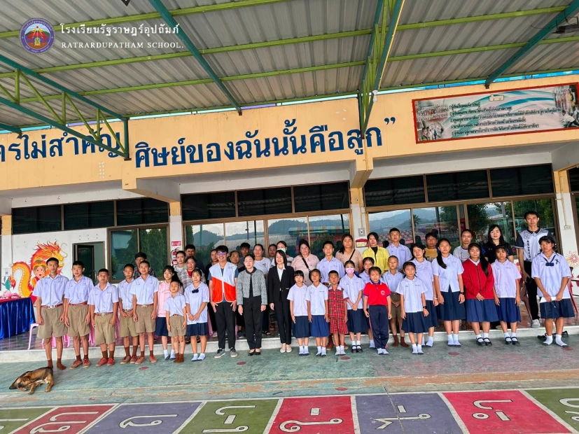 คณะทำงานจากมูลนิธิศุภนิมิตแห่งประเทศไทย ได้ลงพื้นที่เข้ามาให้ความช่วยเหลือและสนับสนุนการดำเนินงานดูแลเด็กกลุ่ม G (เด็กไม่มีสถานะทางทะเบียนราษฎร)
